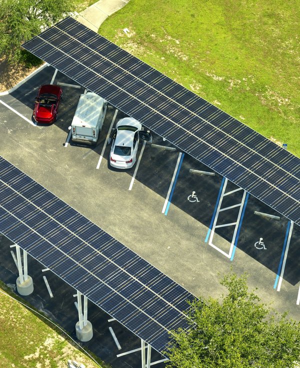 Explorez les carports : qualité, protection et personnalisation
